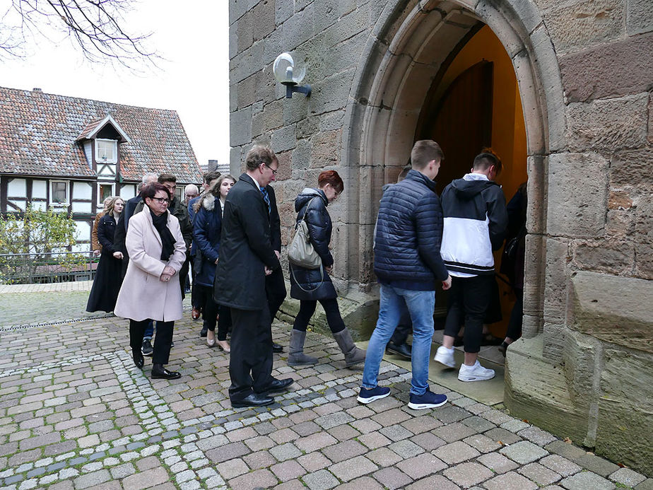 Firmung 2017 in Naumburg (Foto: Karl-Franz Thiede)